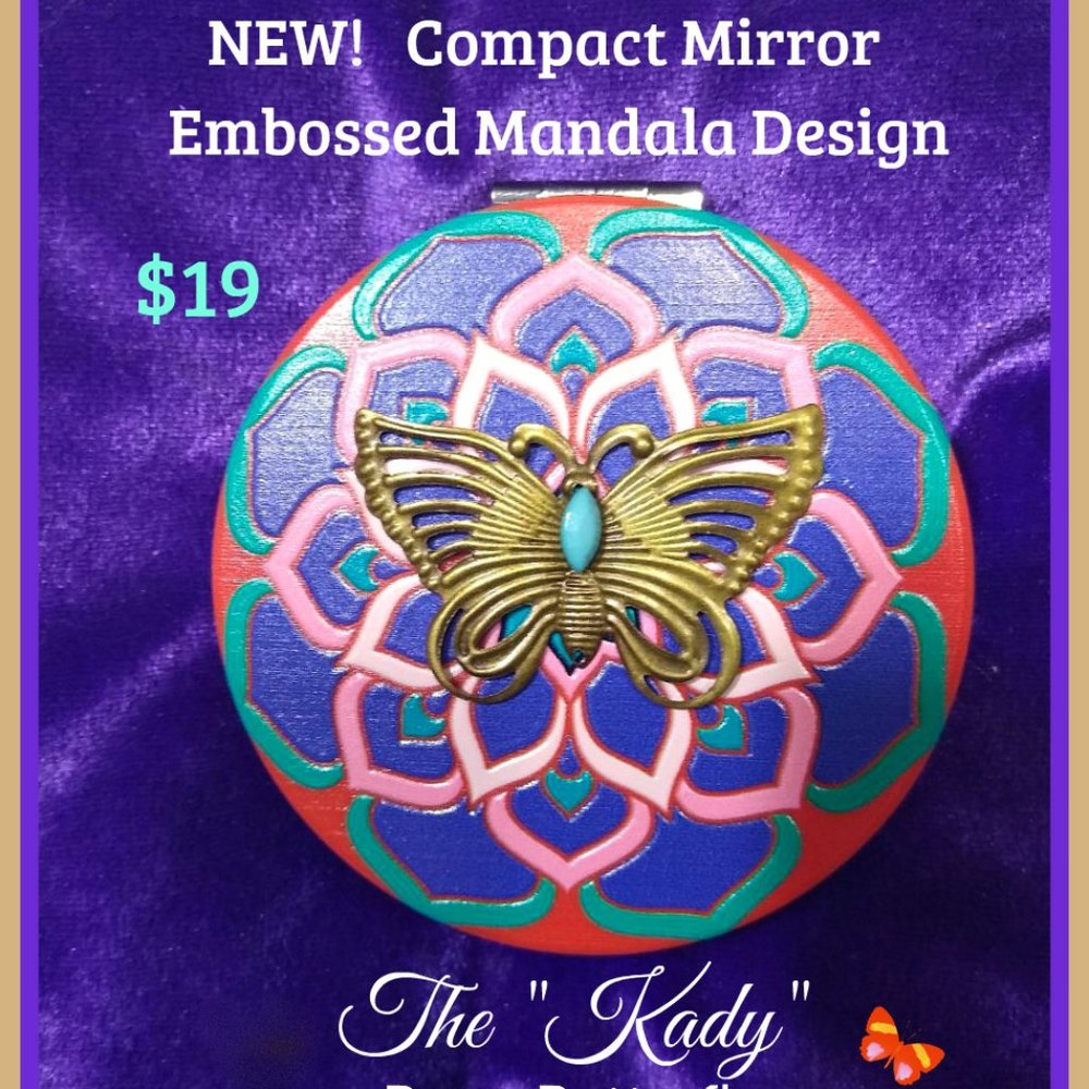Embellished Jeweled Compact Makeup Mirror (cross-posted listing) - Picture 9 of 16